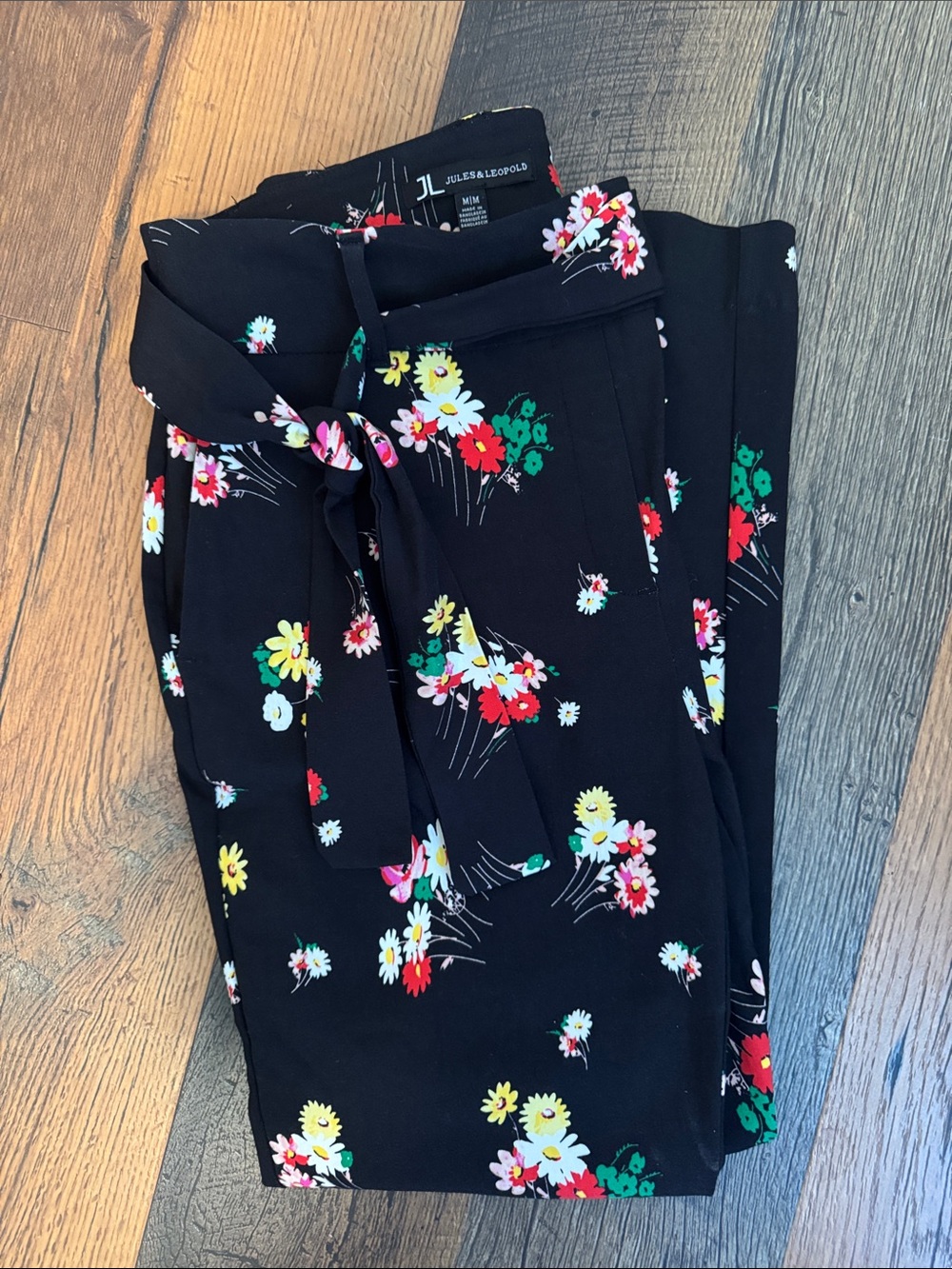 Jules & Leopold Black Floral Paperbag Waist Pants Size M